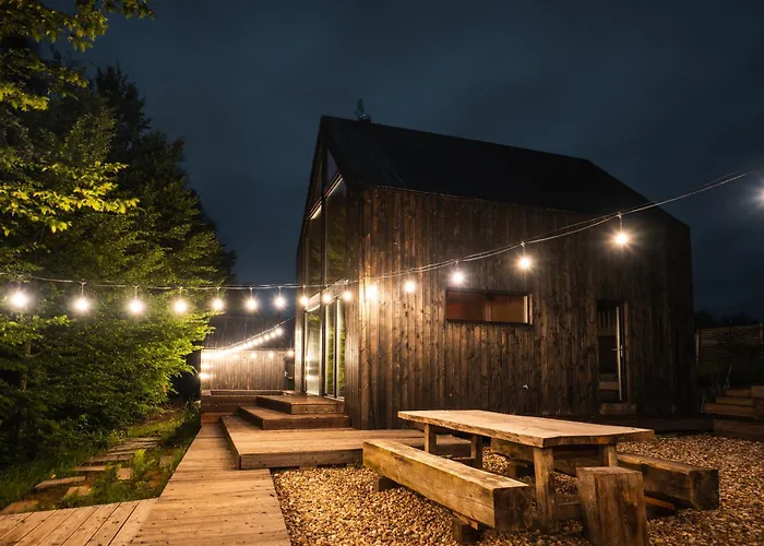 Schody Do Wody Z Linia Brzegowa Kaszuby Sauna Goraca Balia Chalet